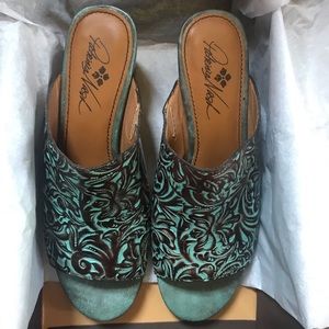 Patricia Nash Turquoise Shelli mules worn once 9.5